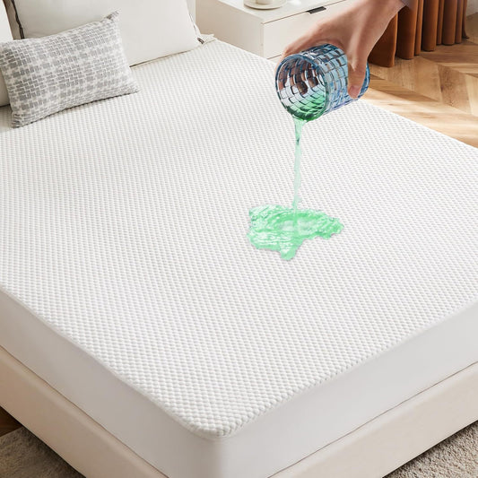 100% Waterproof Bamboo Mattress Protector King Size Bed, Breathable Soft 3D Air Fabric Mattress Pad Cover, Machine Washable Fitted Style with Stretchable Pockets up to 19''